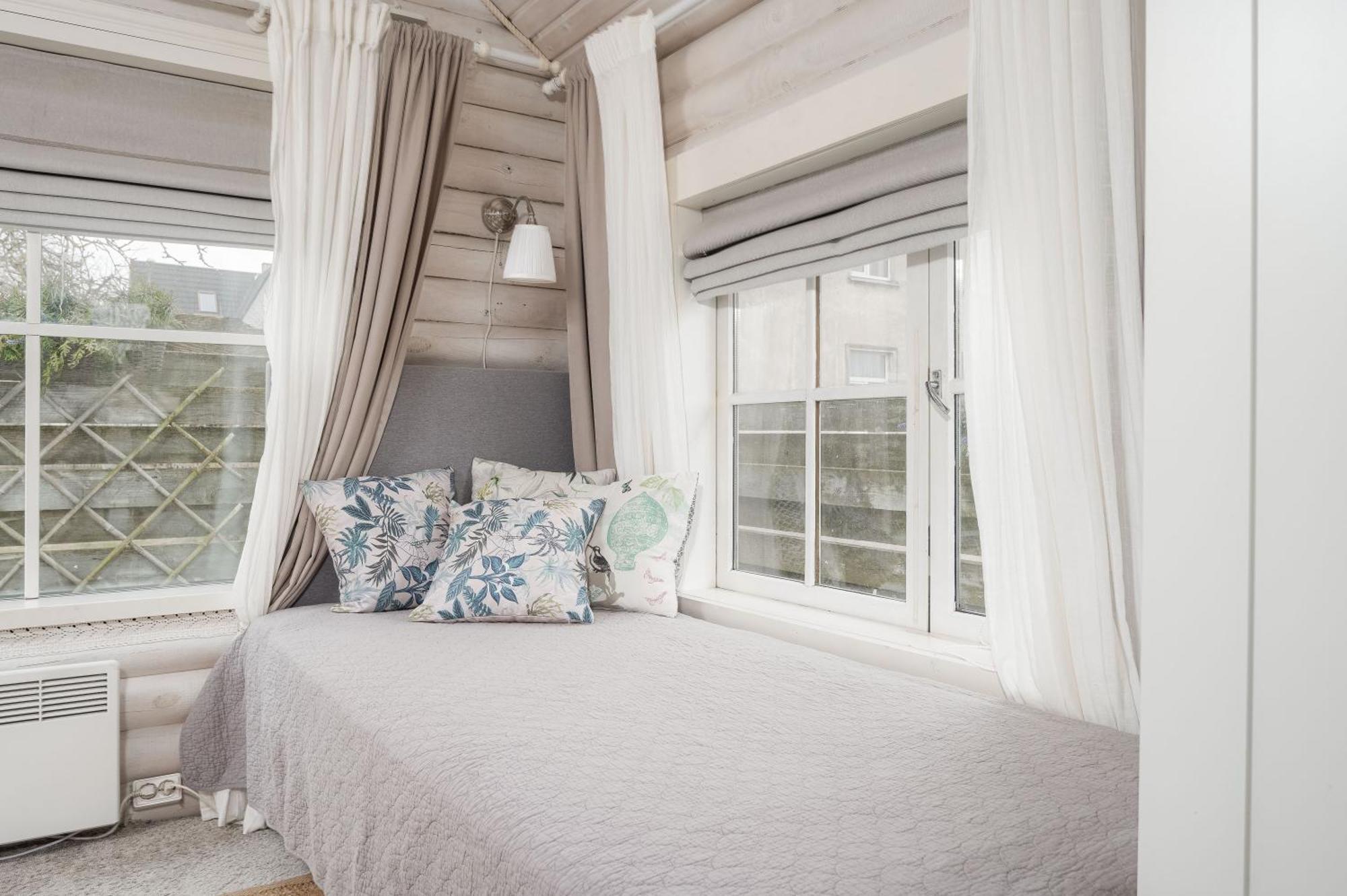 Guesthouse Delisa Pärnu Kültér fotó