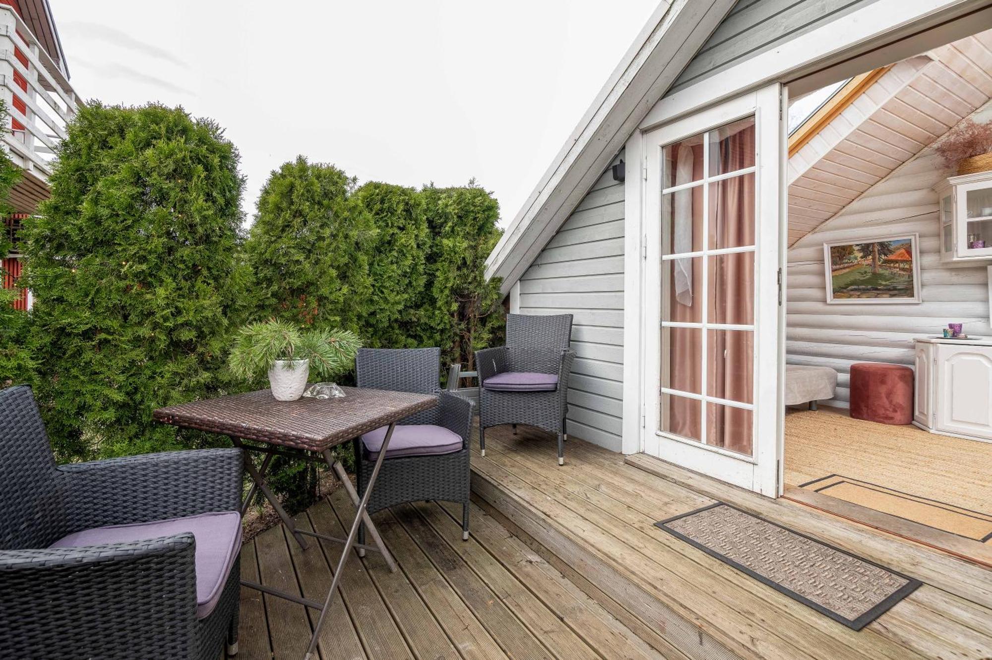 Guesthouse Delisa Pärnu Kültér fotó